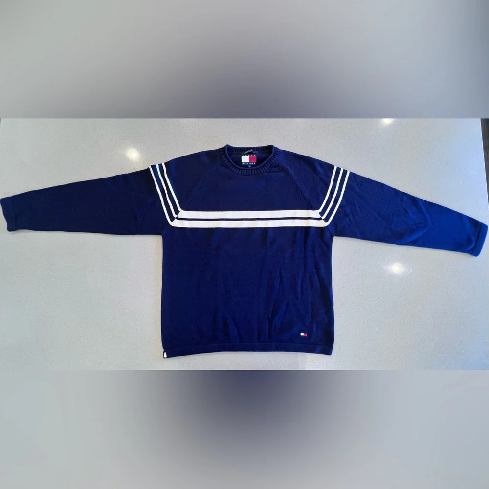 Vintage Tommy Hilfiger Men's Sweater in Navy with White Stripes Cotton Sz Large
